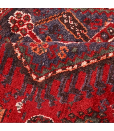فرش دستباف قدیمی نیم متری بلوچ
