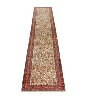 فرش دستباف قدیمی کناره طول سه و نیم متر رودبار کد 705638